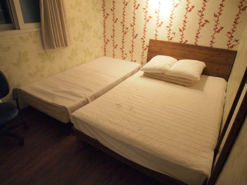 Shinchon Guest House Сеул Экстерьер фото
